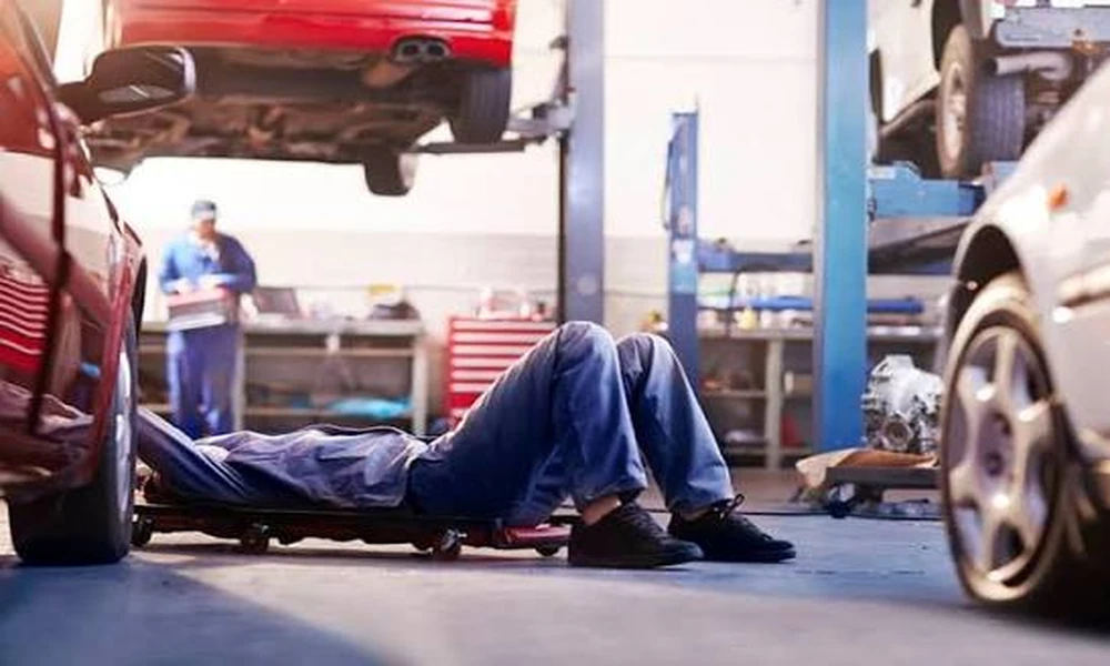 Why Manual Transmission Fluid Problems Should Not Be Confused with Clutch Fluid Problems
